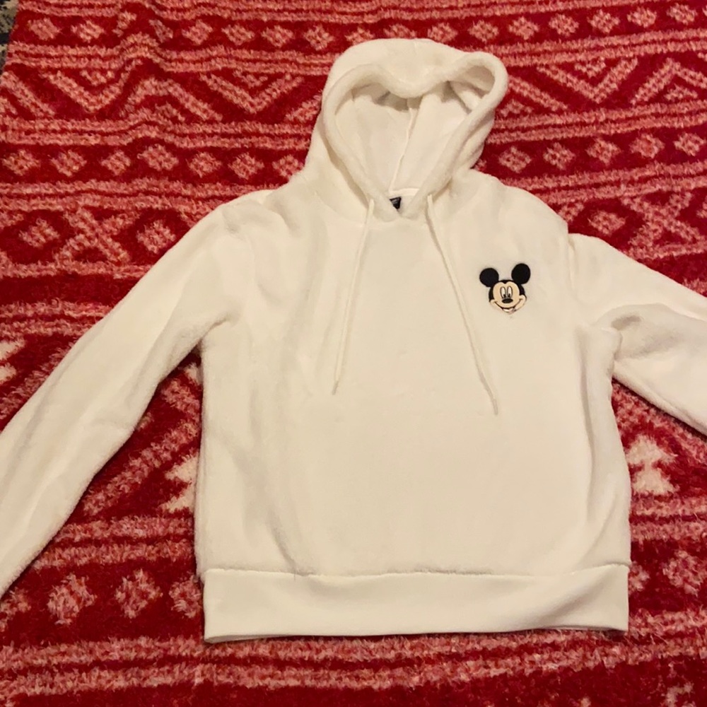 Fluffy white Minnie sweatshirt